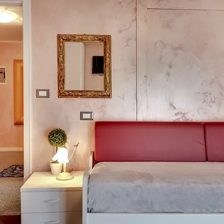 Guglie Design Venice